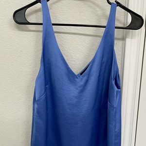 Banana Republic silk tank. Size small.